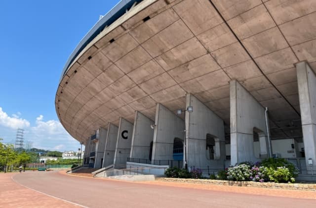 神戸総合運動公園 ユニバー記念競技場1